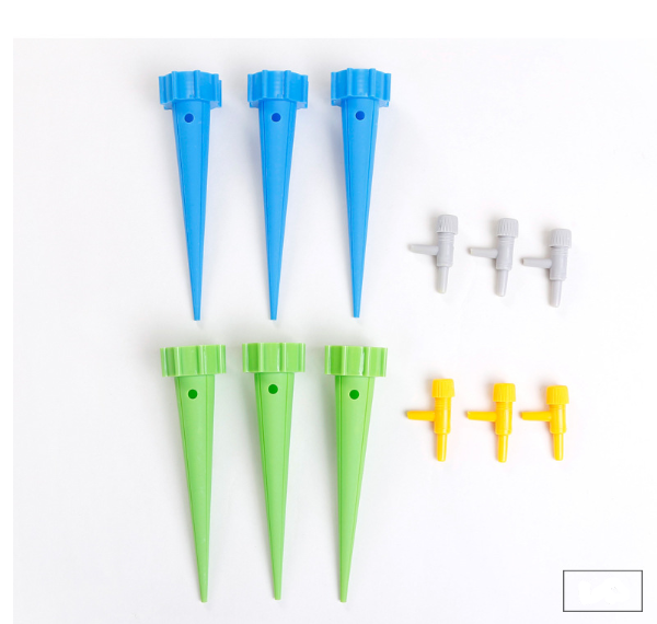 Adjustable drip valve on watering spike