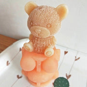 Frosty Bear Ice Cube Maker